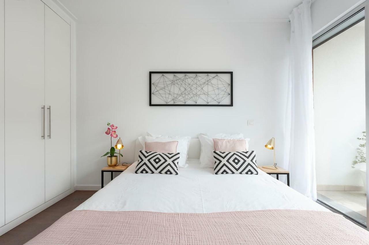 Lisbon Metro&Pool Apartment Lissabon Buitenkant foto