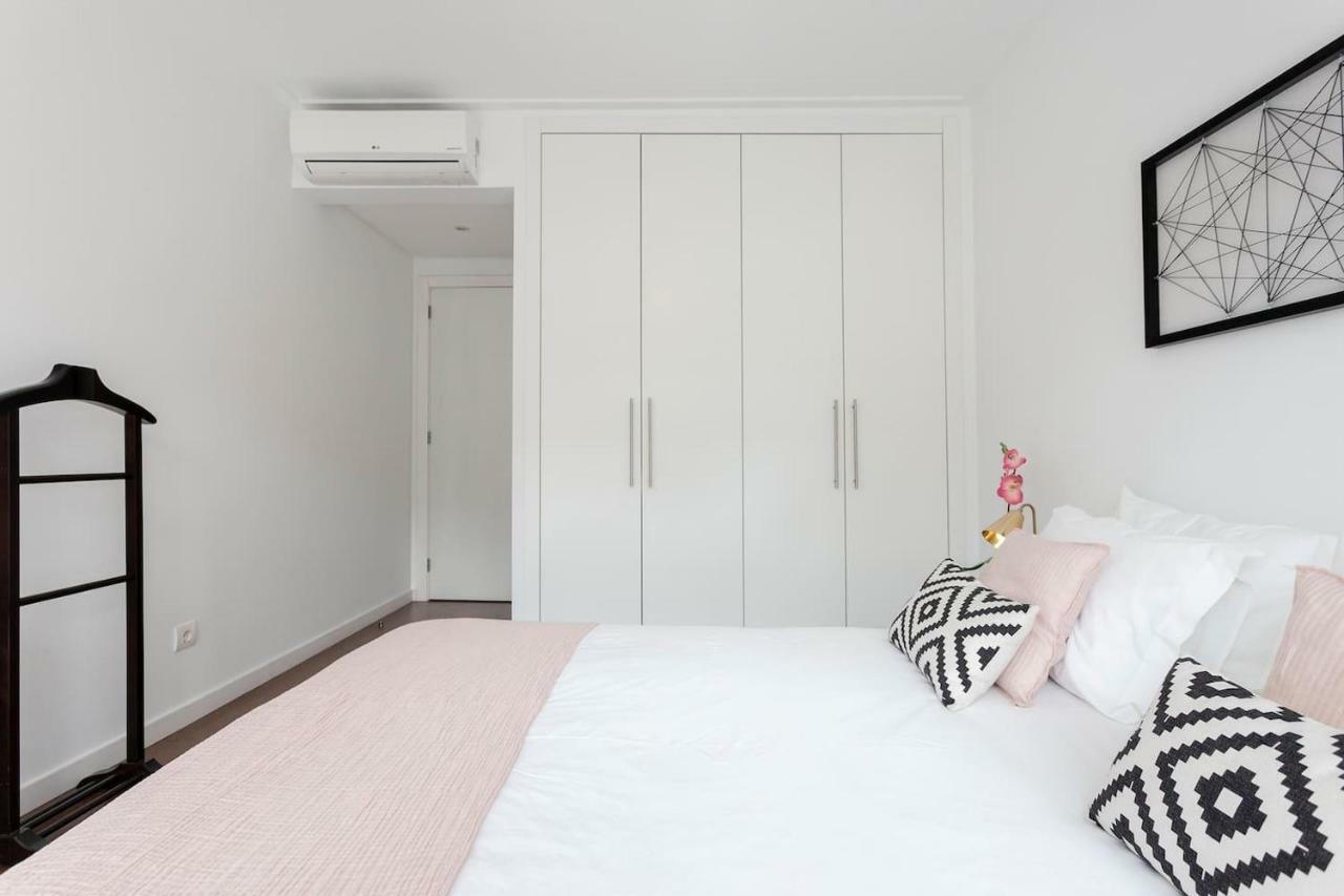 Lisbon Metro&Pool Apartment Lissabon Buitenkant foto